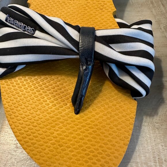 Haviannas You St. Tropez Navy White Yellow Sandal size 37-38 (US 7.5) - Picture 8 of 9